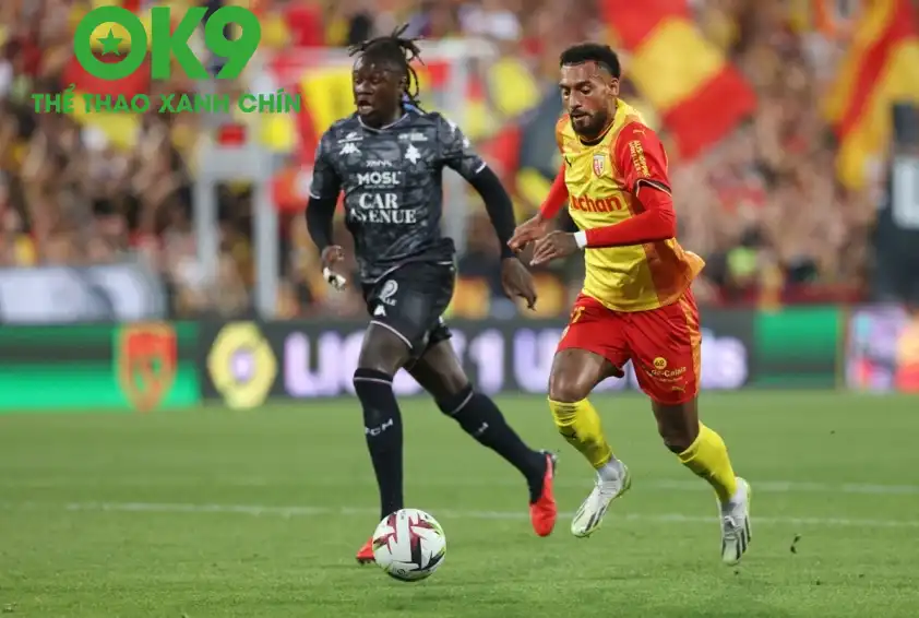 Lens sẽ tận dụng lợi thế sân nhà để giành 3 điểm trước Metz. (Ảnh: Internet) Lens sẽ tận dụng lợi thế sân nhà để giành 3 điểm trước Metz. (Ảnh: Internet)